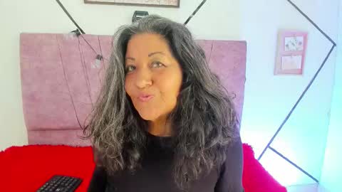 victoriaa_anderson_ online show from February 4, 8:36 pm