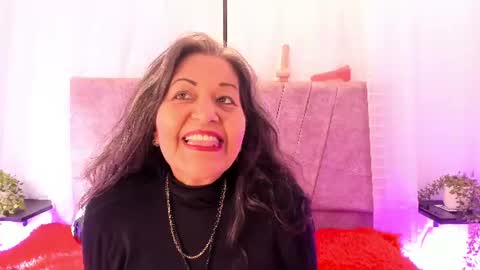 Snapshot of victoriaa_anderson_ chatting on June 17, 1:34 pm victoriaa_anderson_ online show from June 17, 1:34 pm