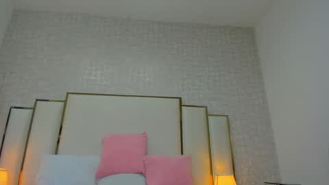 Snapshot of victoriaa_millers chatting on January 10, 3:07 am Victoria Sofia online show from January 10, 3:07 am