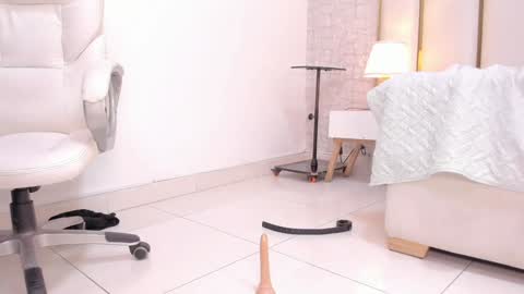 Snapshot of victoriaa_millers chatting on January 22, 7:35 am Victoria Sofia online show from January 22, 7:35 am