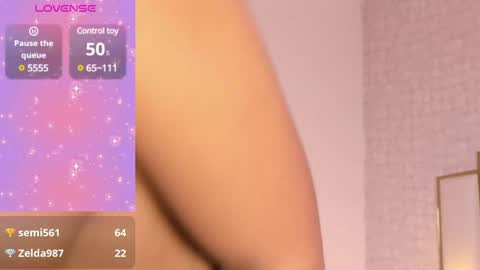 Snapshot of victoriaa_millers chatting on February 1, 1:23 am Victoria Sofia online show from February 1, 1:23 am