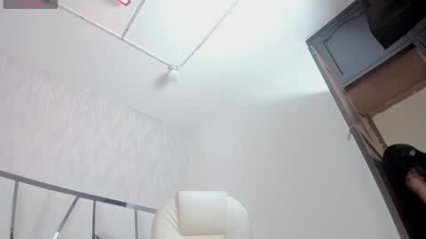 Snapshot of victoriaa_millers chatting on April 8, 7:14 pm Victoria Sofia online show from April 8, 7:14 pm