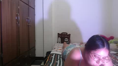 Snapshot of victoriaa_silva chatting on May 22, 8:53 am Victoria Silva online show from May 22, 8:53 am