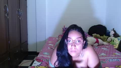 Snapshot of victoriaa_silva chatting on June 13, 2:31 am Victoria Silva online show from June 13, 2:31 am