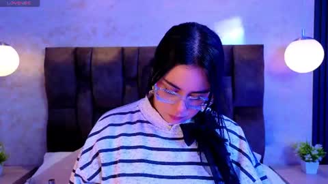 Victoria Andrade online show from June 23, 11:52 am
