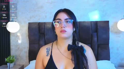 Victoria Andrade online show from June 24, 11:42 am