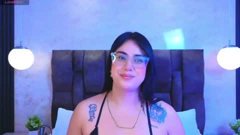 Victoria Andrade online show from July 8, 12:20 pm