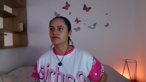 Victoria online show from November 24, 7:24 pm