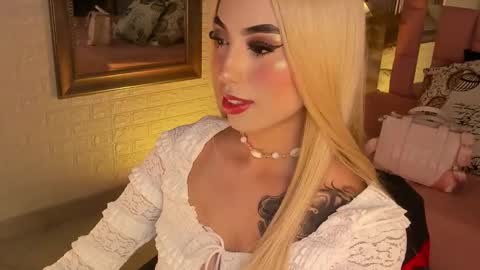 VICTORIA online show from December 26, 9:37 pm