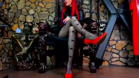 Victoria Heller online show from October 4, 4:54 am