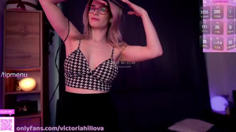 Victoria Hillova online show from November 29, 7:22 am