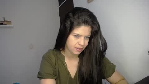 victorialg online show from September 30, 8:03 pm