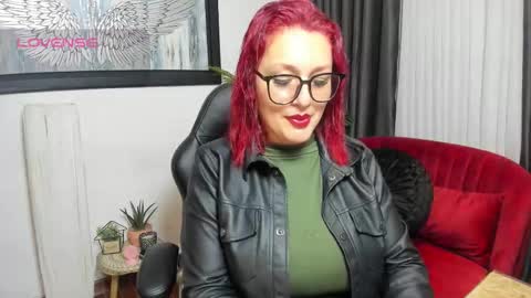 victoriapaker online show from March 6, 11:39 am