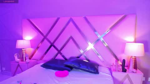 Victoria online show from September 24, 11:35 am