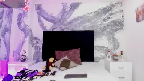 victoriasanz_ online show from December 2, 6:08 am