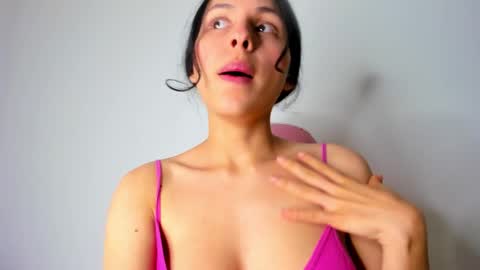 samantha victoria hall online show from February 28, 6:32 am