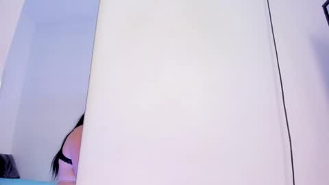 victoria online show from June 3, 2:33 pm