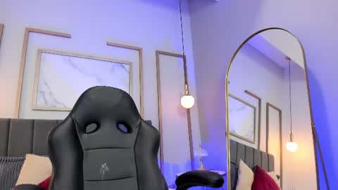 Snapshot of victoriia_vixen chatting on June 11, 2:53 am Victoria Vixen online show from June 11, 2:53 am
