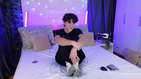 Shane online show from February 10, 5:17 pm