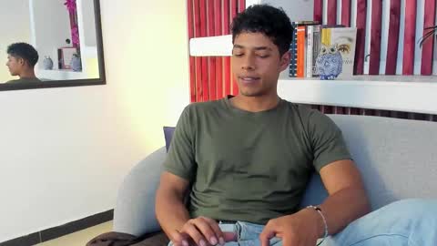 Victory online show from March 3, 9:31 pm