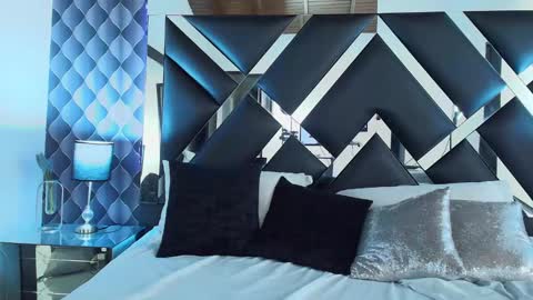 victtoria lee online show from January 17, 7:16 pm