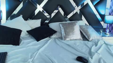 victtoria lee online show from January 23, 1:08 am