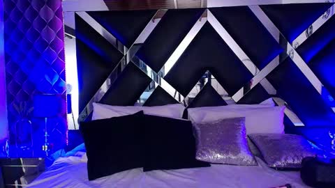 victtoria lee online show from September 11, 9:37 pm