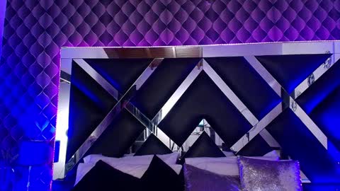 victtoria lee online show from September 18, 8:22 pm