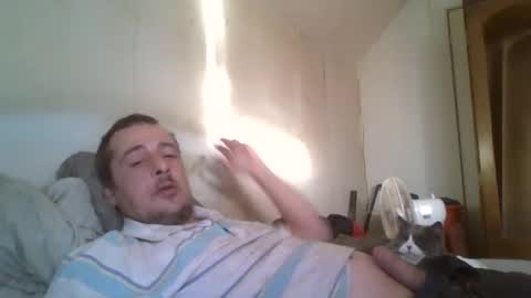 vids1977 online show from January 12, 3:57 pm