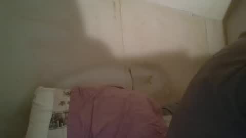 vids1977 online show from February 11, 12:28 am