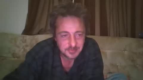 Snapshot of vids1977 chatting on September 24, 2:04 am vids1977 online show from September 24, 2:04 am