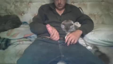 Snapshot of vids1977 chatting on October 11, 11:53 am vids1977 online show from October 11, 11:53 am