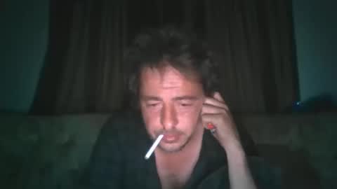 Snapshot of vids1977 chatting on October 18, 11:55 am vids1977 online show from October 18, 11:55 am