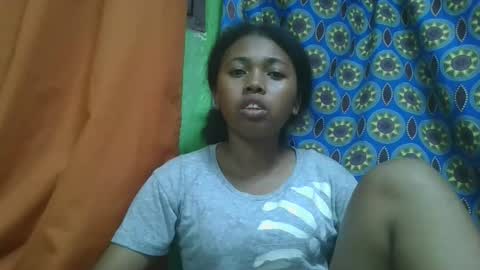 Snapshot of vierge28430 chatting on April 16, 3:13 pm vierge28430 online show from April 16, 3:13 pm