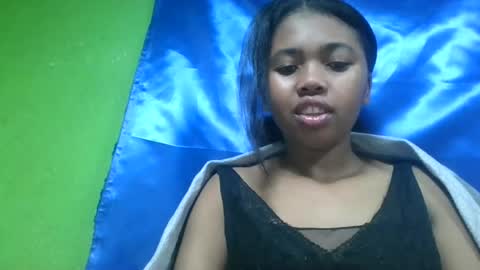 vierge28430 online show from June 14, 1:58 am