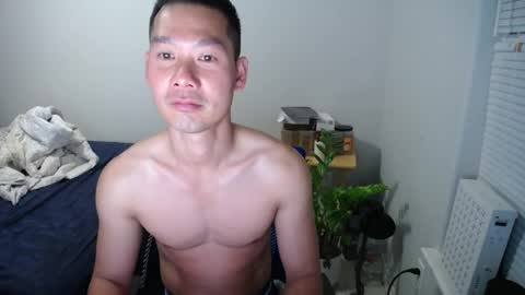 Snapshot of vietnamese23 chatting on April 28, 9:47 am wonderful online show from April 28, 9:47 am
