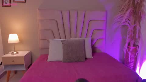 Victoria  online show from February 23, 11:51 am