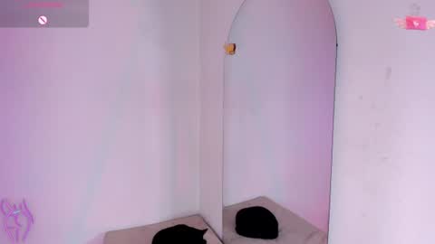 viioleett_cum online show from July 11, 5:04 pm