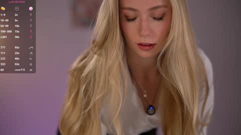 vika54784 online show from December 1, 1:21 am