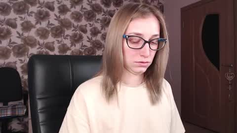 Vika online show from December 6, 2:46 am