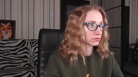 Vika online show from March 8, 7:09 pm