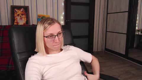 Vika online show from February 18, 3:52 pm