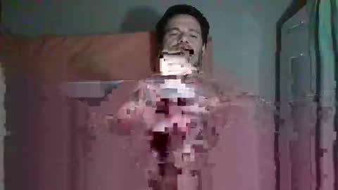  Tom reunz online show from January 26, 5:23 am