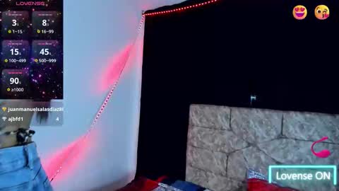 Vikgomez online show from September 27, 3:22 am