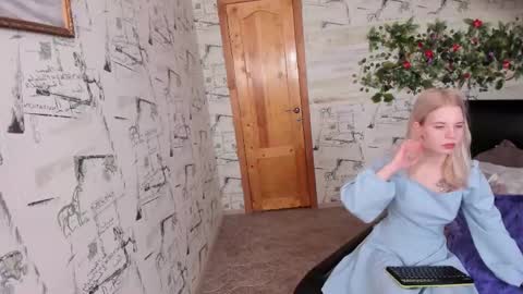 viki_lins online show from February 14, 4:31 pm