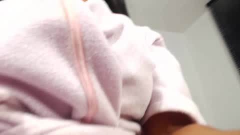 Viki Mom  online show from January 3, 7:16 am