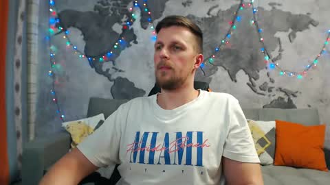 vikingchrisss online show from December 20, 10:22 pm