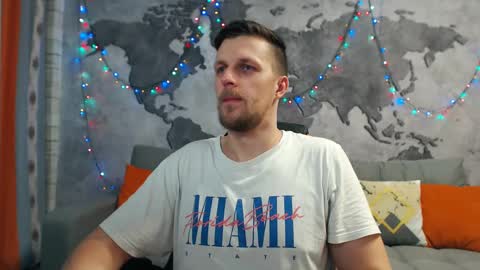 vikingchrisss online show from December 22, 10:28 am