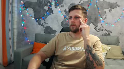 vikingchrisss online show from December 30, 10:32 am