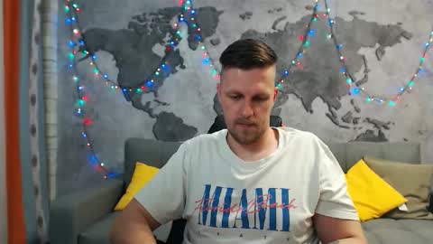 vikingchrisss online show from January 3, 1:25 pm